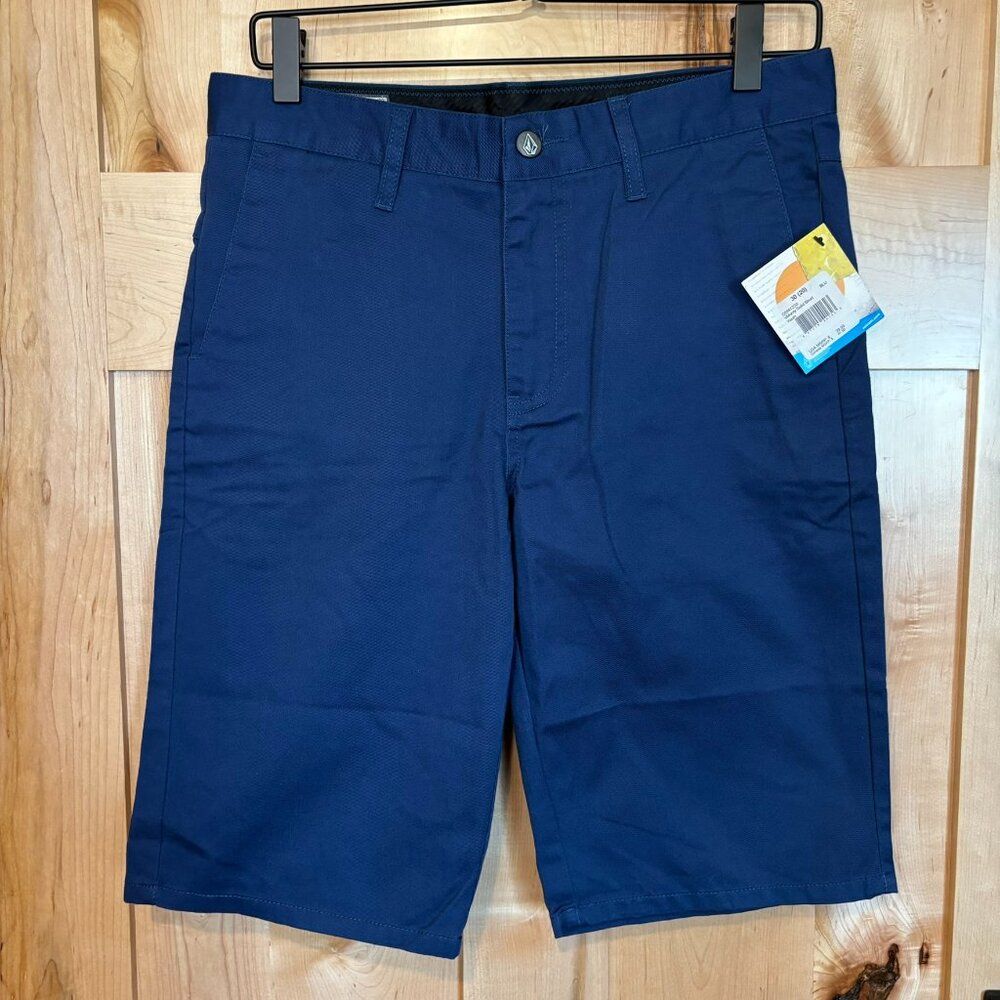 New Boys Volcom VMonty Solid Shorts Size 20 Blue